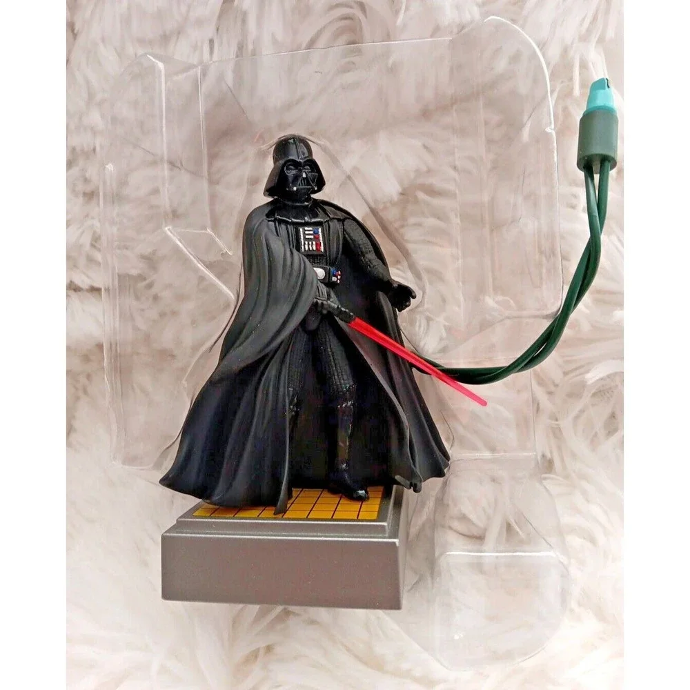 Hallmark Keepsake Magic‎ Ornament 1997 Star Wars Darth Vader